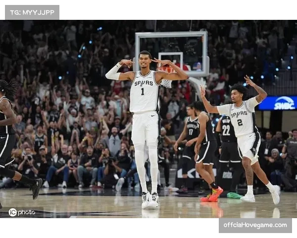 马克西场均33.5分9.8助攻 荣膺NBA东部周最佳球员