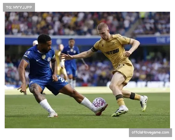 沃顿水晶宫表现引曼联关注,冬窗或成抢手目标