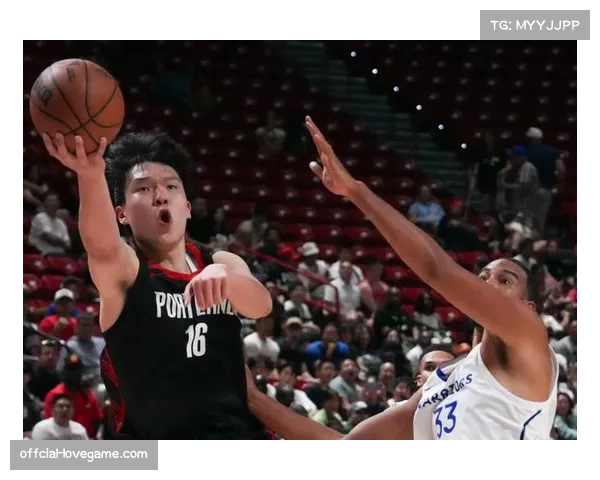 体育论坛用户分享篮球视频，提供独特球迷视角